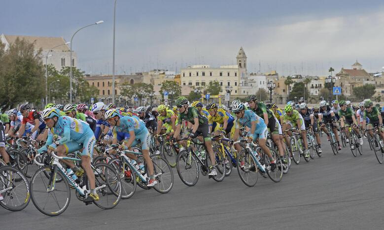 Į Italiją persikėlusių "Giro d'Italia" lenktynių ketvirtąjį etapą laimėjo prancūzas