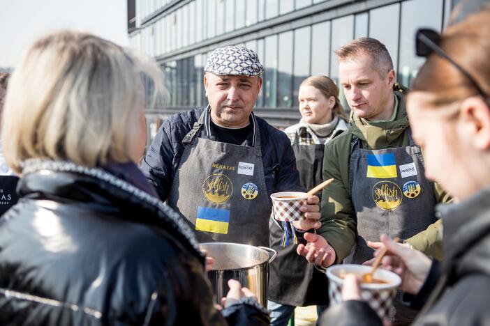 Kazimiero mugėje – ukrainietiški barščiai