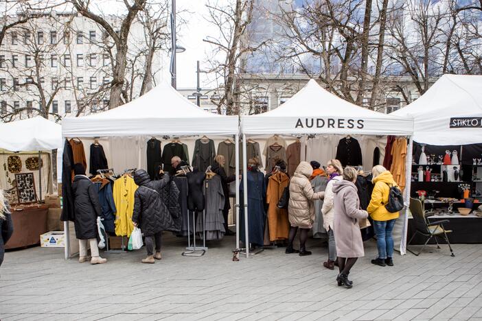 Vilioja mugė Laisvės alėjoje