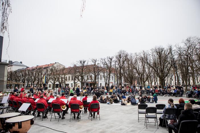 Kultūros ir taikos valanda prie Vytauto Didžiojo paminklo