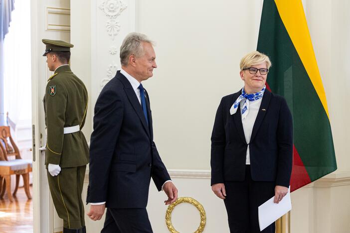 Vyriausybės įgaliojimų grąžinimo ceremonija