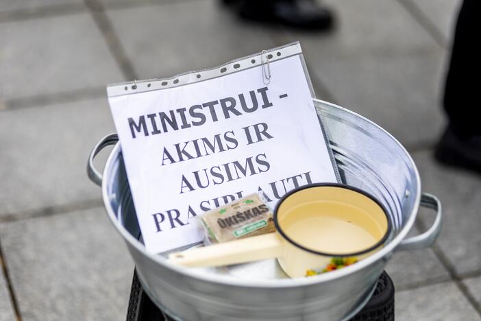 Prie Vyriausybės – ūkininkų protestas dėl pieno supirkimo kainų