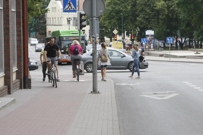 Pėstieji žino savo teises, o pareigas?