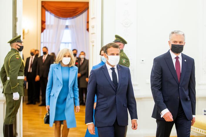 Į Lietuvą atvyko Prancūzijos prezidentas E. Macronas