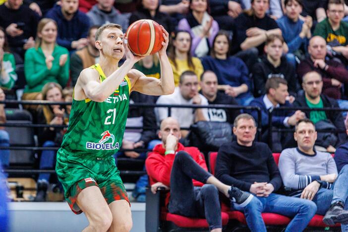 Pasaulio krepšinio čempionato atranka: Lietuva – Vengrija 89:64