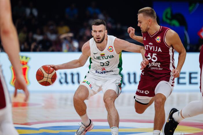 Pasaulio krepšinio čempionatas Filipinuose: Lietuva – Latvija 63:98