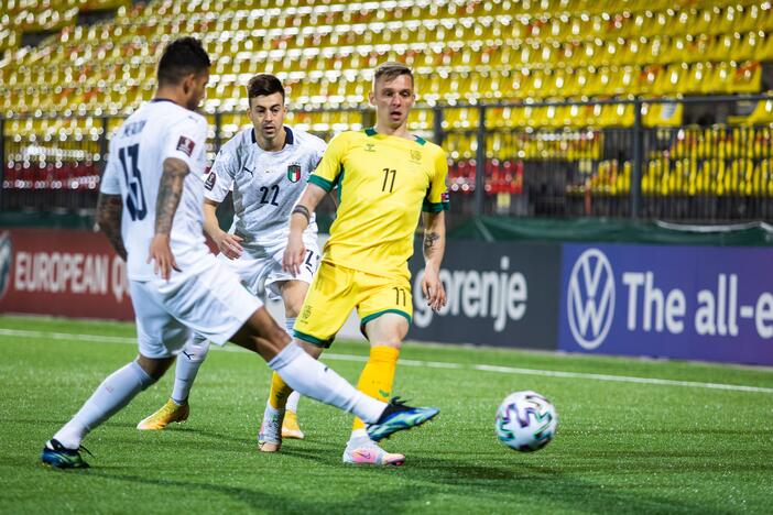 Pasaulio futbolo čempionato atranka: Lietuva - Italija 0:2