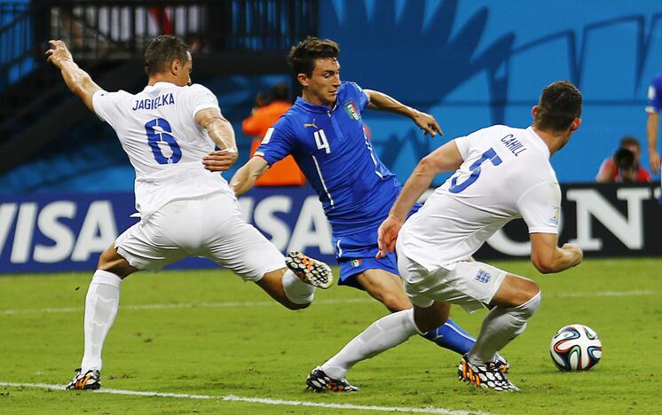 Pasaulio futbolo čempionatas: Italija - Anglija