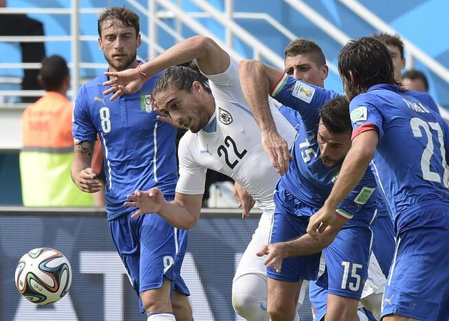 Pasaulio futbolo čempionatas: Italija - Urugvajus