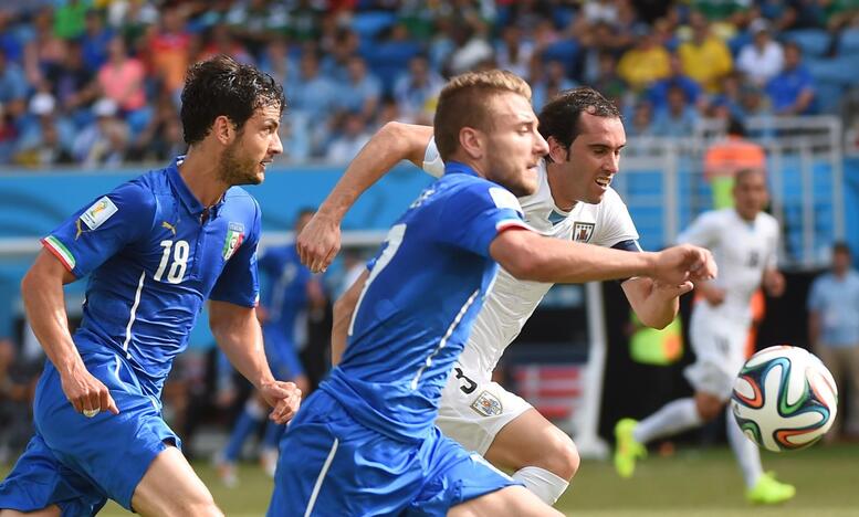 Pasaulio futbolo čempionatas: Italija - Urugvajus