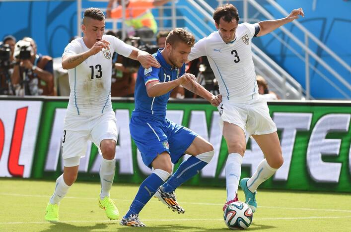 Pasaulio futbolo čempionatas: Italija - Urugvajus