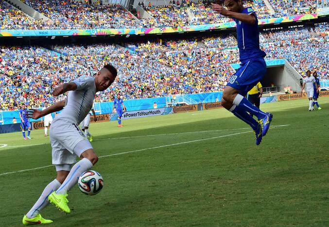 Pasaulio futbolo čempionatas: Italija - Urugvajus