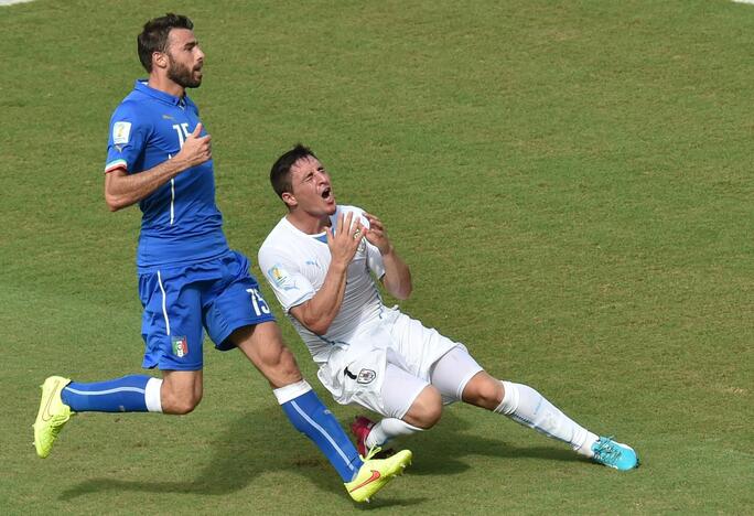 Pasaulio futbolo čempionatas: Italija - Urugvajus