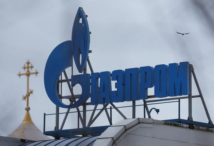 „Gazprom“ nuo sausio 1 dienos stabdo gamtinių dujų tiekimą Moldovai