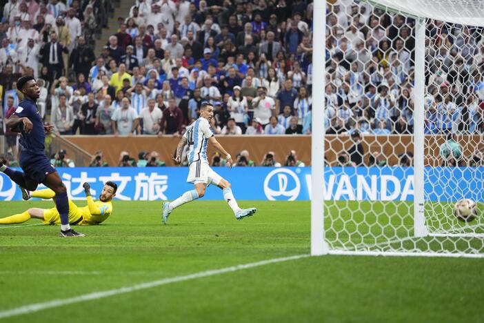 Pasaulio futbolo čempionato finalas: Argentina – Prancūzija