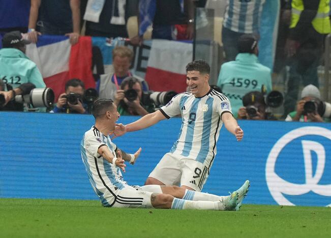 Pasaulio futbolo čempionato finalas: Argentina – Prancūzija