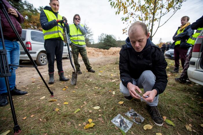 Archeologiniai kasinėjimai Pyplių piliakalnyje