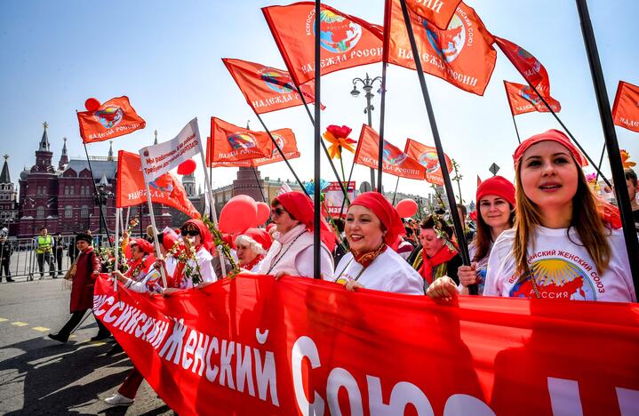 Gegužės 1-ąją lydi darbininkų ir aktyvistų protestai