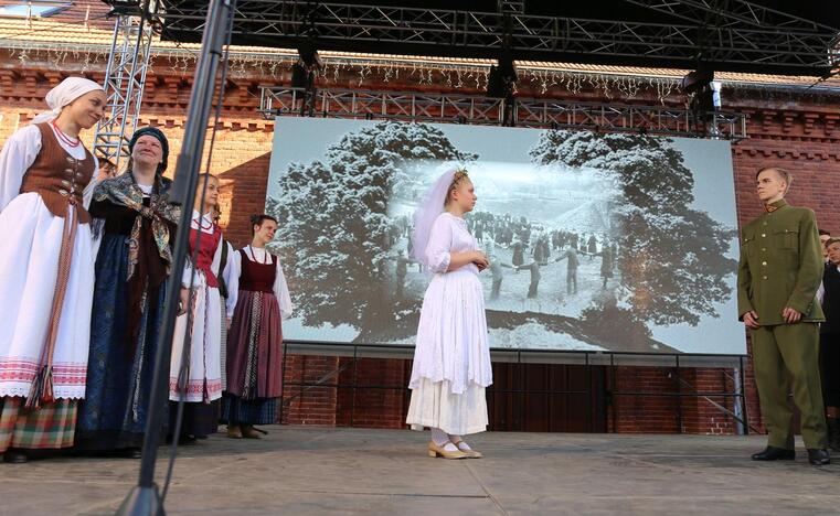 Raudondvario parke – folkloro fiesta