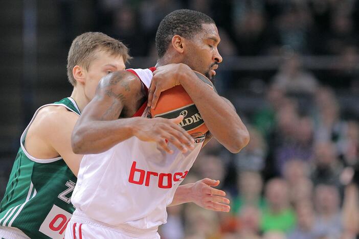 Eurolygos TOP-16 rungtynėse Kauno „Žalgiris“ 75:73 įveikė Bambergo „Brose Basket“ (Vokietija).