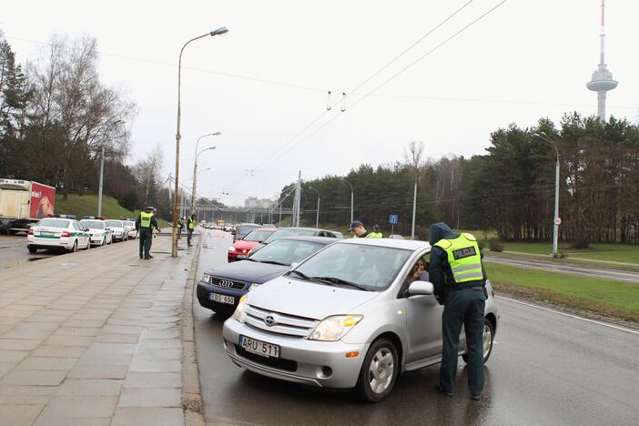 Vairuotojams – policijos sveikinimai