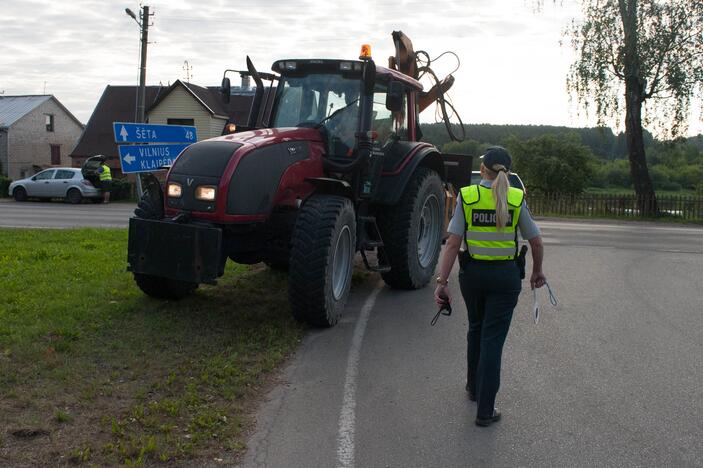 Policijos reidas Panerių gatvėje