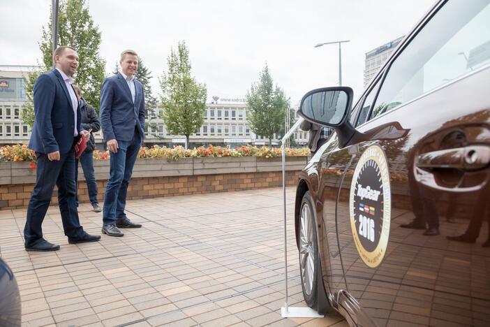 „TOP GEAR apdovanojimų 2016“ dalyvių išlydėtuvės į Taliną