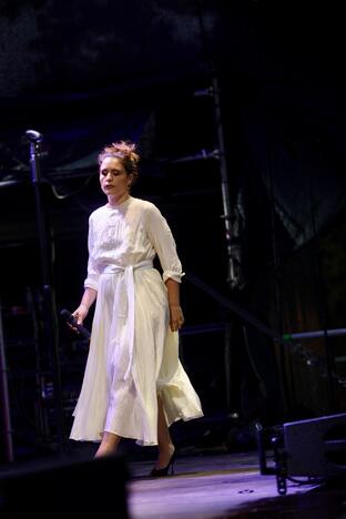 Jessie Ware koncerto akimirkos