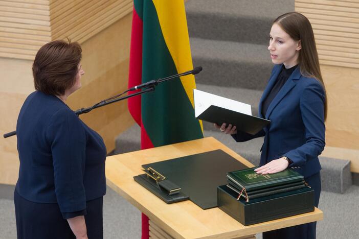 Prisiekė lygių galimybių ir vaiko teisių kontrolierės