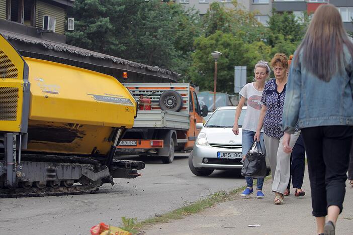 Tvarkoma Kalniečių turgaus aikštelė