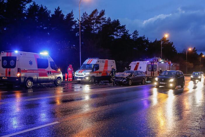 Avarija ant Lideikio gatvės viaduko