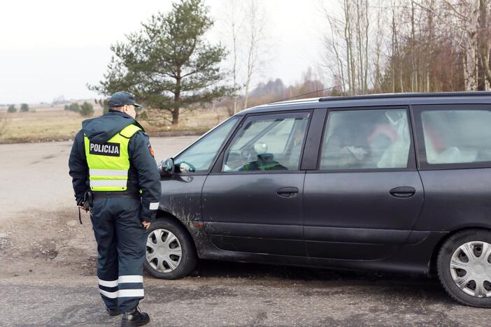 Policijos reidas