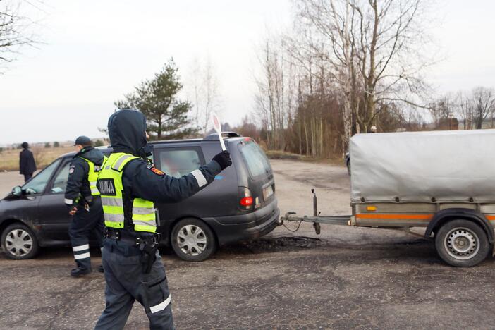 Policijos reidas