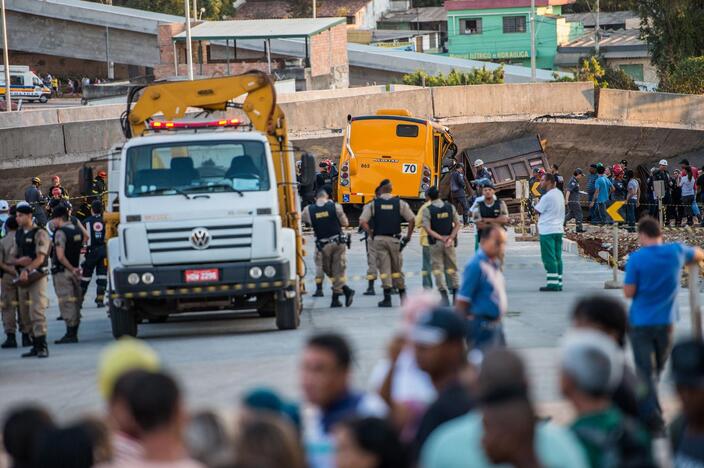 Brazilijoje sugriuvo statomas viadukas