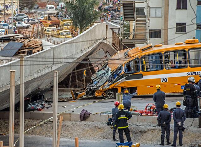 Brazilijoje sugriuvo statomas viadukas