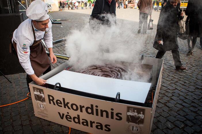 "Agrobalt" parodoje iškeptas rekordinis vėdaras