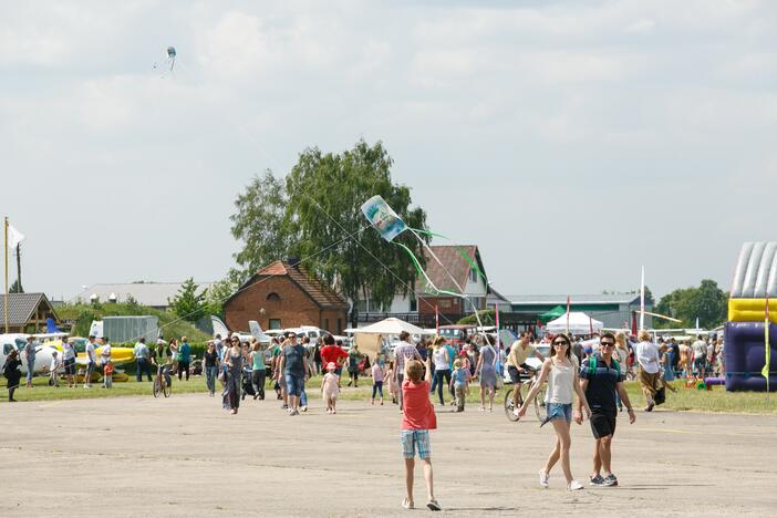 Aviacijos šventė S.Dariaus ir S.Girėno aerodrome