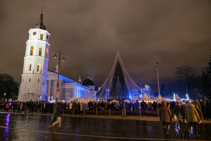 Vilniaus eglės įžiebimas