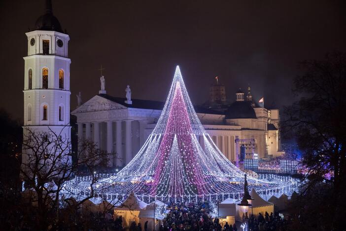 Vilniaus eglės įžiebimas