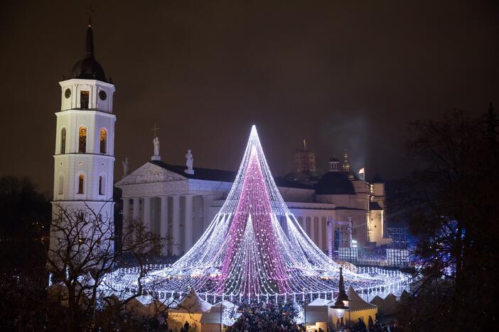 Vilniaus eglės įžiebimas