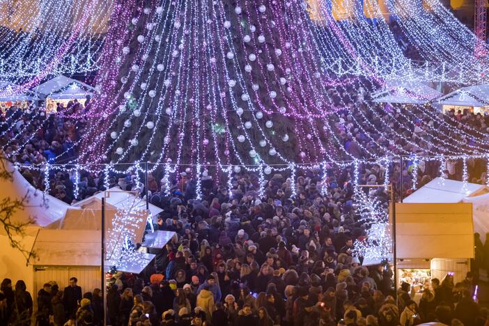 Vilniaus eglės įžiebimas