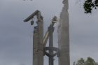 Klaipėdoje pradėti demontuoti sovietmečio paminklai Klaipėdoje pradėti demontuoti sovietmečio paminklai