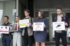 Jaunųjų konservatorių lyga surengė protestą Jaunųjų konservatorių lyga surengė protestą