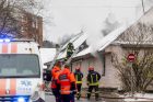 Gaisras Vilniaus Užupyje – užsiliepsnojo medinis namas Gaisras Vilniaus Užupyje – užsiliepsnojo medinis namas