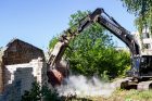 Vilniuje pradėtas griauti pastatų kompleksas Vilniuje pradėtas griauti pastatų kompleksas