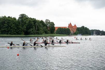 Konkurencija: Trakuose dėl 35 komplektų medalių varžėsi 175 baidarių ir kanojų irkluotojai.