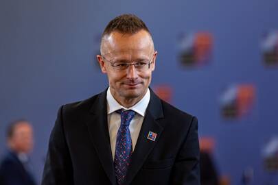 P. Szijjártó. 