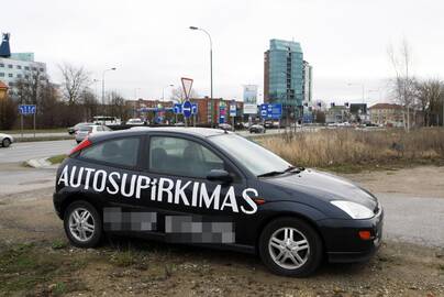 Nerūpi: pranešimas apie pažeidimą už mašinos valytuvų užkištas dar pernai.