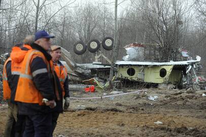 Netiki: Lenkijos vyriausybė netiki, kad nelaimę Smolenske sukėlė prastos oro sąlygos ir pilotų bei dispečerių netyčiniai veiksmai.