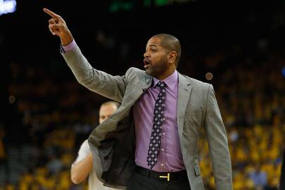 J.B Bickerstaffas